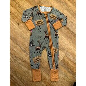 Bella Breez Boutique 0-3 Months Bamboo Viscose Footless Zip Hunting Sleeper